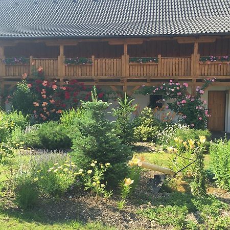 מלון Hluboká nad Vltavou Statek 3 - Wellness & Spa מראה חיצוני תמונה