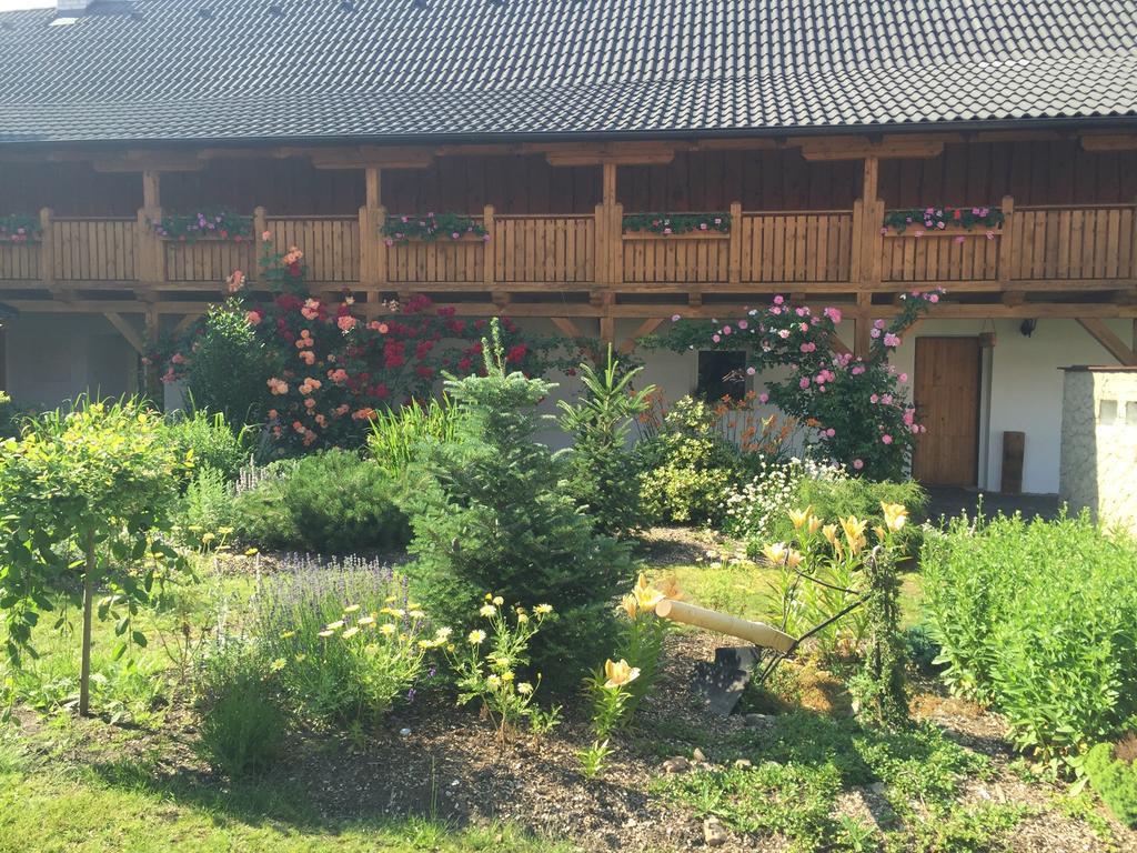 מלון Hluboká nad Vltavou Statek 3 - Wellness & Spa מראה חיצוני תמונה
