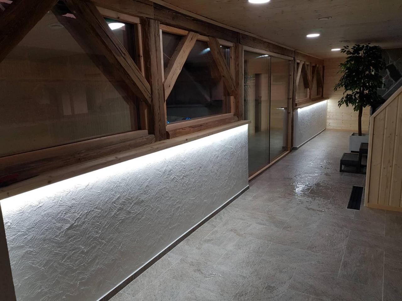 מלון Hluboká nad Vltavou Statek 3 - Wellness & Spa מראה חיצוני תמונה