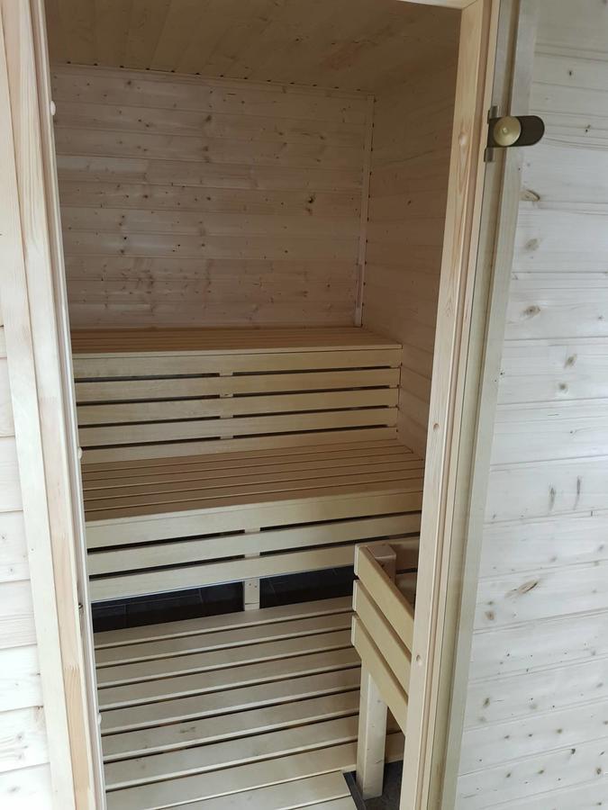 מלון Hluboká nad Vltavou Statek 3 - Wellness & Spa מראה חיצוני תמונה