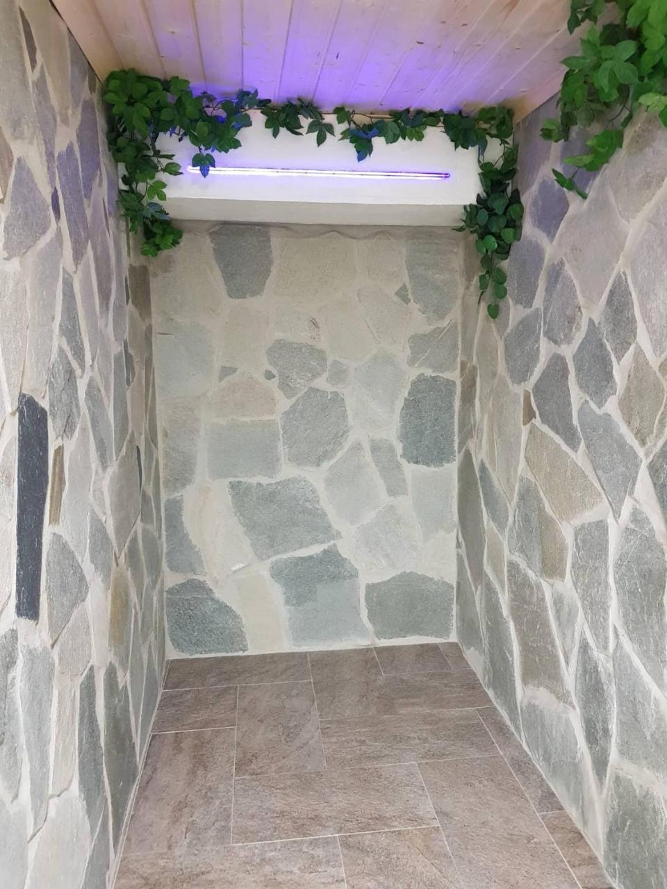 מלון Hluboká nad Vltavou Statek 3 - Wellness & Spa מראה חיצוני תמונה