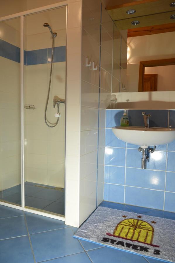 מלון Hluboká nad Vltavou Statek 3 - Wellness & Spa מראה חיצוני תמונה