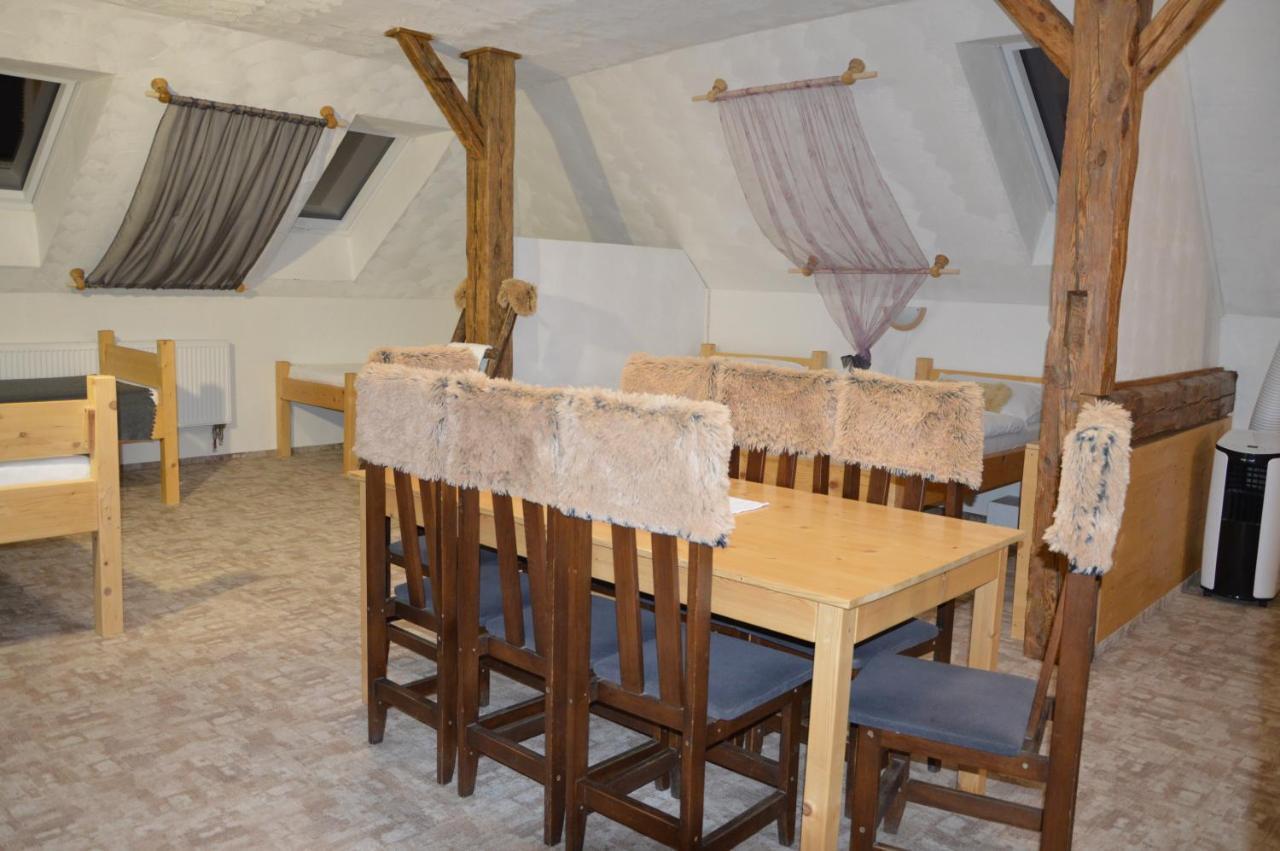מלון Hluboká nad Vltavou Statek 3 - Wellness & Spa מראה חיצוני תמונה